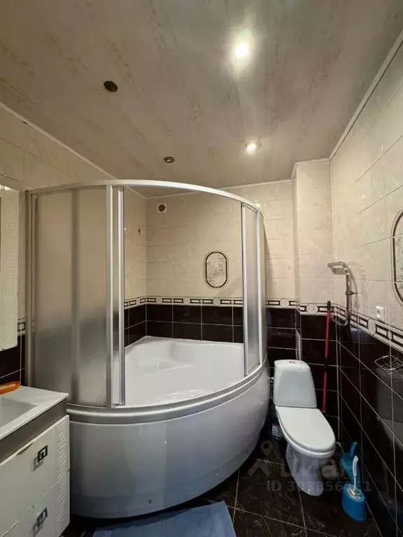 3-к кв. Ярославская область, Ярославль ул. Нефтяников, 4 (120.0 м) - Фото 1