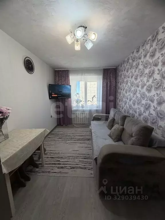 2-к кв. Башкортостан, Бирск ул. Кирова, 24 (28.0 м) - Фото 1