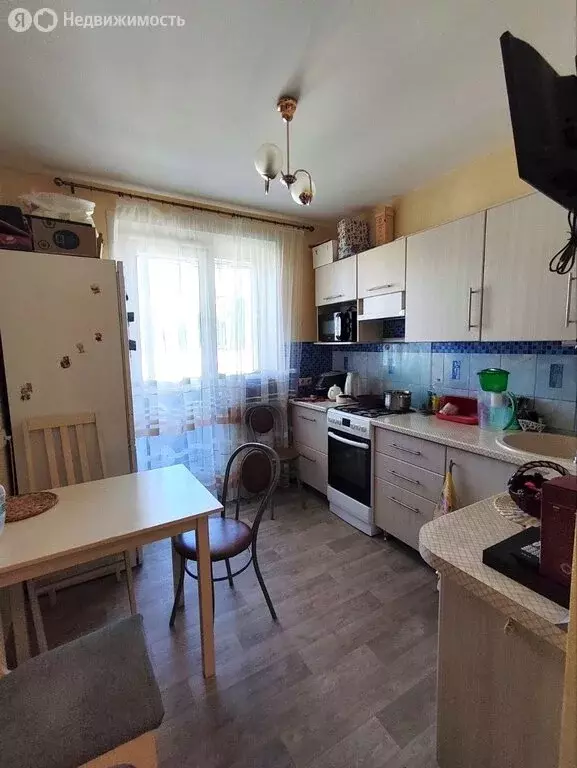 2-комнатная квартира: Конаково, улица Баскакова, 24 (57 м) - Фото 1