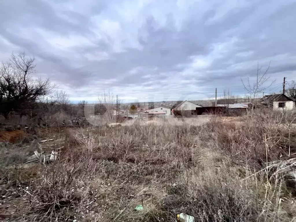 Участок в Волгоградская область, Волгоград ул. имени Менделеева (6.5 ... - Фото 0