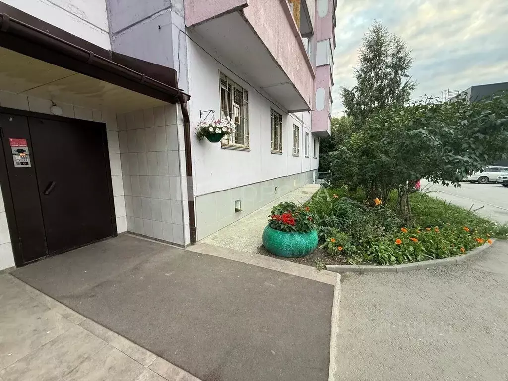 1-к кв. Новосибирская область, Новосибирск Затулинский жилмассив, ул. ... - Фото 0