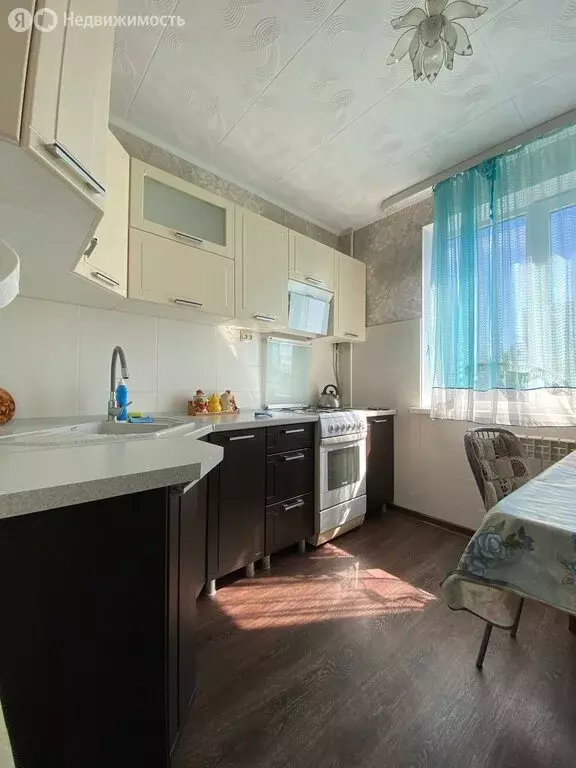 2-комнатная квартира: Керчь, улица Генерала Петрова, 20 (52 м) - Фото 1
