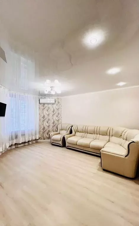 1-к кв. Брянская область, Брянск ул. Комарова, 51 (45.0 м) - Фото 1