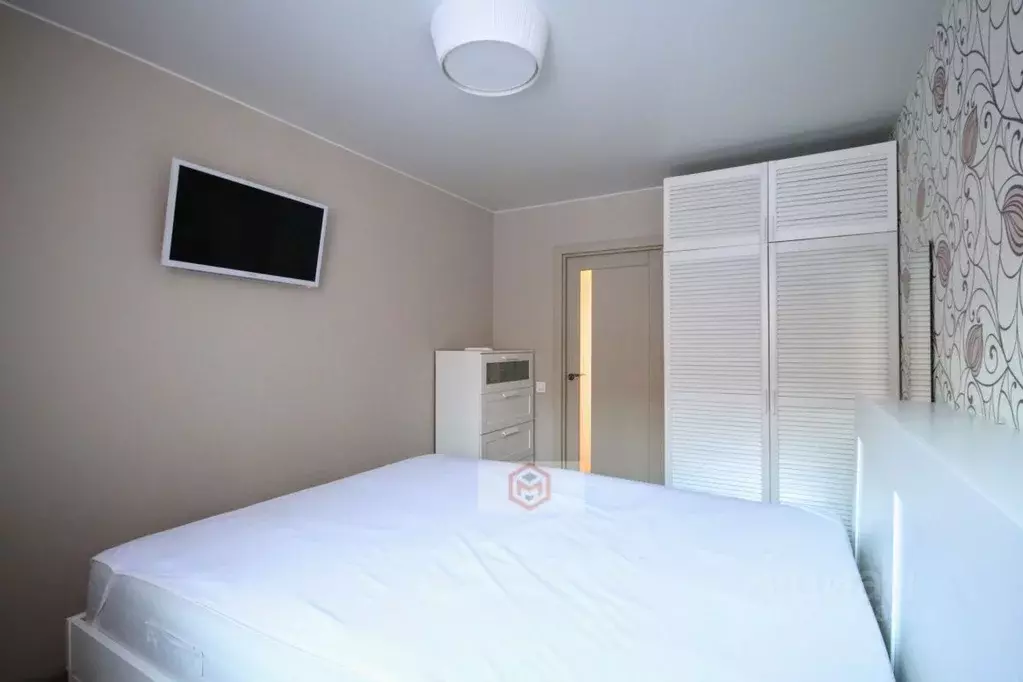 3-к кв. Санкт-Петербург ул. Замшина, 58 (67.0 м) - Фото 0