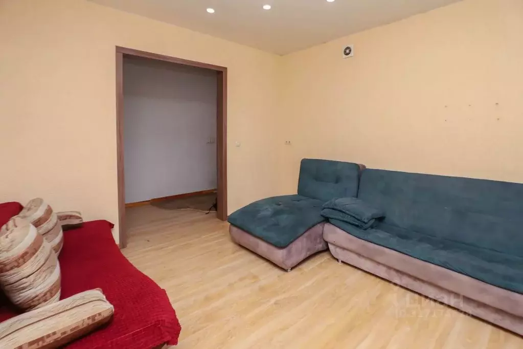 2-к кв. Кемеровская область, Новокузнецк просп. Курако, 8 (60.8 м) - Фото 1