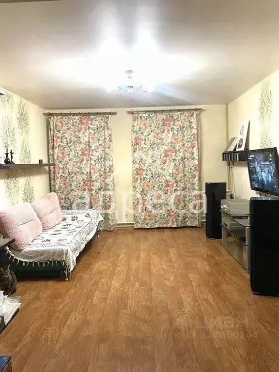 3-к кв. Самарская область, Самара Комсомольская ул., 40 (66.2 м) - Фото 0