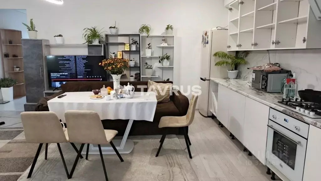 Дом в Крым, Симферопольский район, Трудовское с/пос, Земляне садовое ... - Фото 1