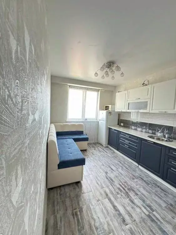 1-к кв. Омская область, Омск ул. Перелета, 24 (34.4 м) - Фото 1