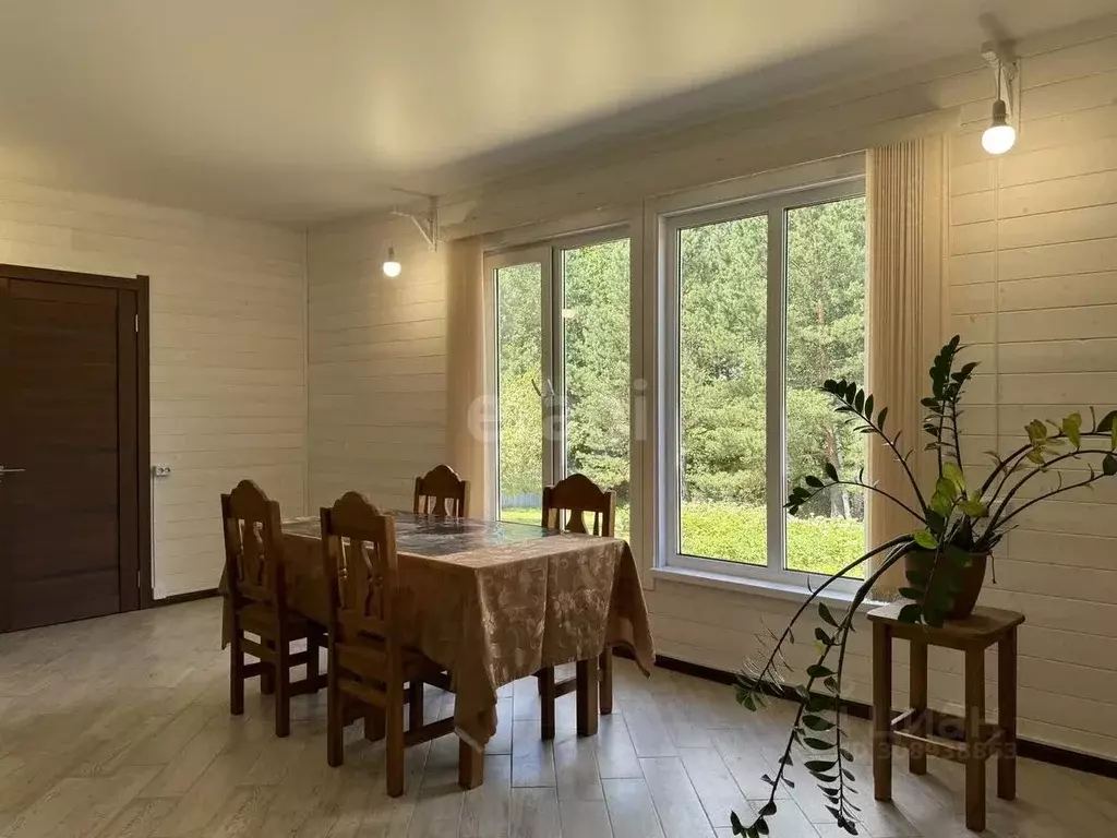 Дом в Брянская область, Дубровский район, Пеклинское с/пос, д. ... - Фото 1