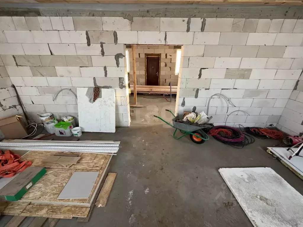 Дом в Ленинградская область, Ломоносовский район, Русско-Высоцкое ... - Фото 1