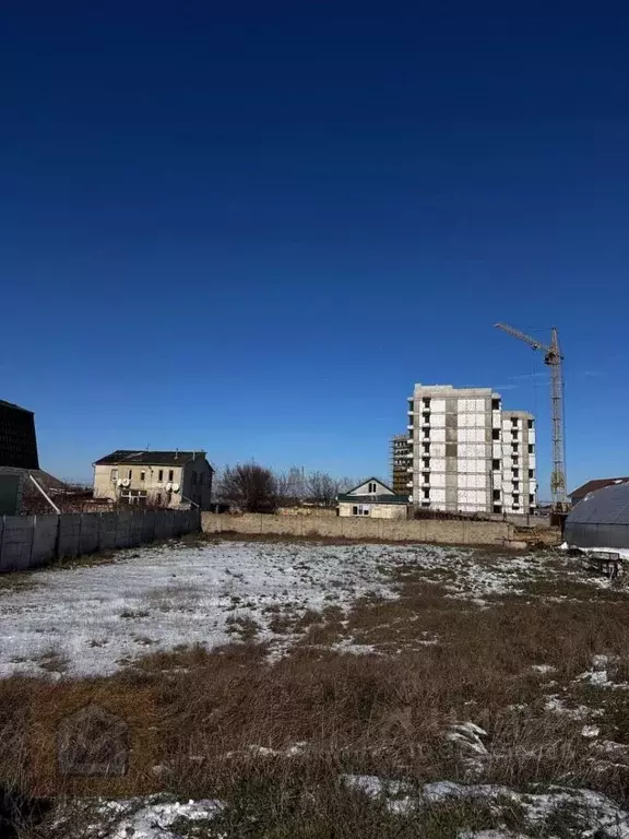 Участок в Крым, Симферопольский район, Гвардейское пгт ул. Курганная, ... - Фото 2