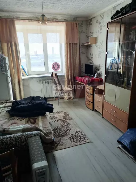 Комната 16,8 м в 1-к., 4/10 эт. - Фото 0