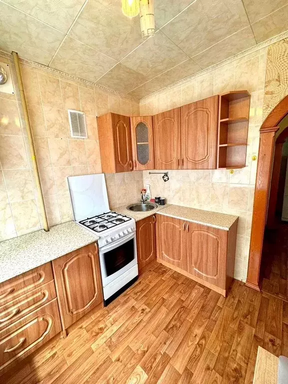 1-к. квартира, 32 м, 2/5 эт. - Фото 0