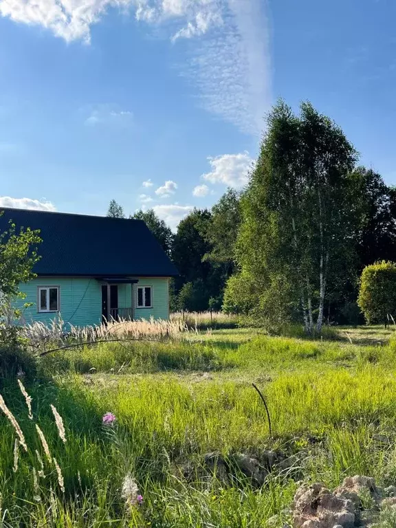 дом в московская область, серпухов городской округ, д. вихрово, а кв-л . - Фото 1