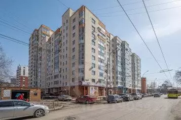 2-к кв. Свердловская область, Екатеринбург ул. Чапаева, 23 (80.0 м) - Фото 0