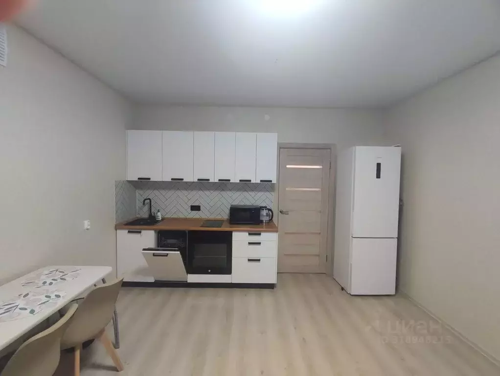 Студия Пермский край, Пермь ул. Подводников, 80к2 (29.8 м) - Фото 1
