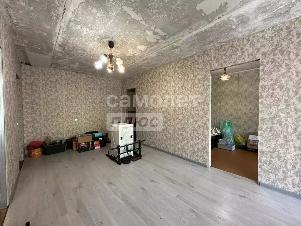 2-к кв. Ярославская область, Углич ул. Никонова, 6 (41.7 м) - Фото 0