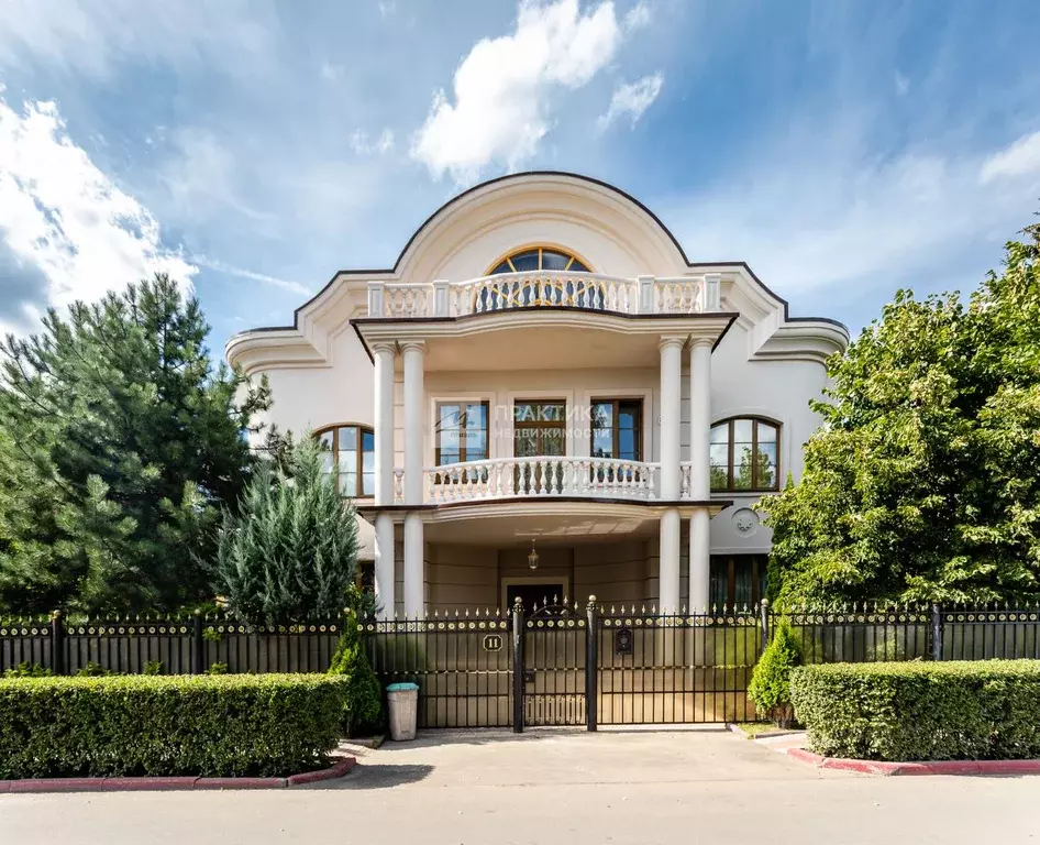 Дом в Московская область, Красногорск городской округ, с. ... - Фото 1