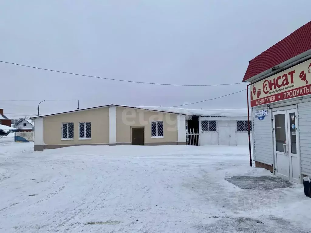 Торговая площадь в Башкортостан, Ишимбай ул. Горького, 65 (99 м) - Фото 1