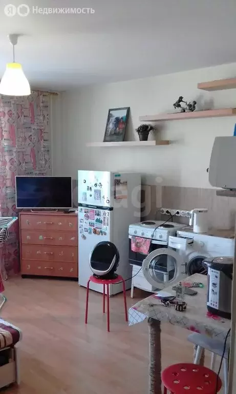 Квартира-студия: Нижний Тагил, улица Булата Окуджавы, 7 (24.4 м) - Фото 0