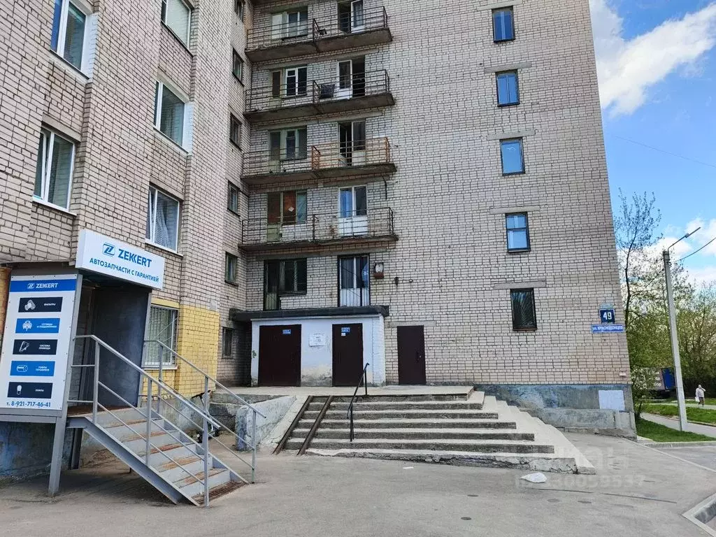 Комната Вологодская область, Череповец ул. Краснодонцев, 49 - Фото 1