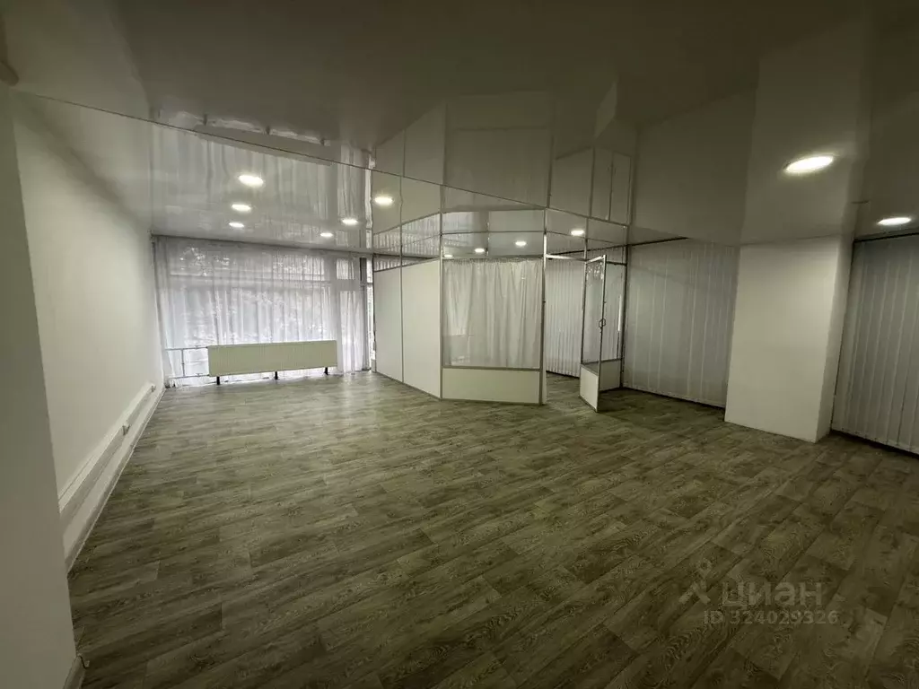 Офис в Ростовская область, Таганрог Социалистическая ул., 2 (47 м) - Фото 1