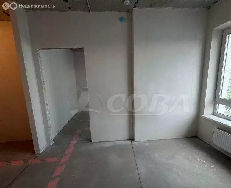 1-комнатная квартира: Тюмень, улица 50 лет Октября, 63Г (33 м) - Фото 2