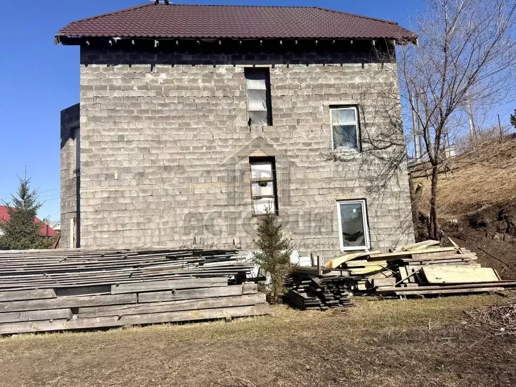Дом в Красноярский край, Красноярск городской округ, пос. Солонцы ул. ... - Фото 2