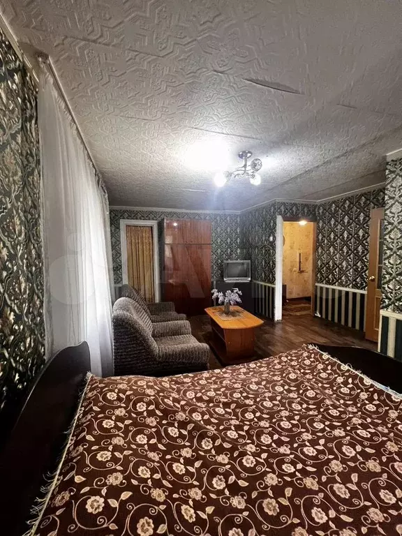 1-к. квартира, 32 м, 2/5 эт. - Фото 1