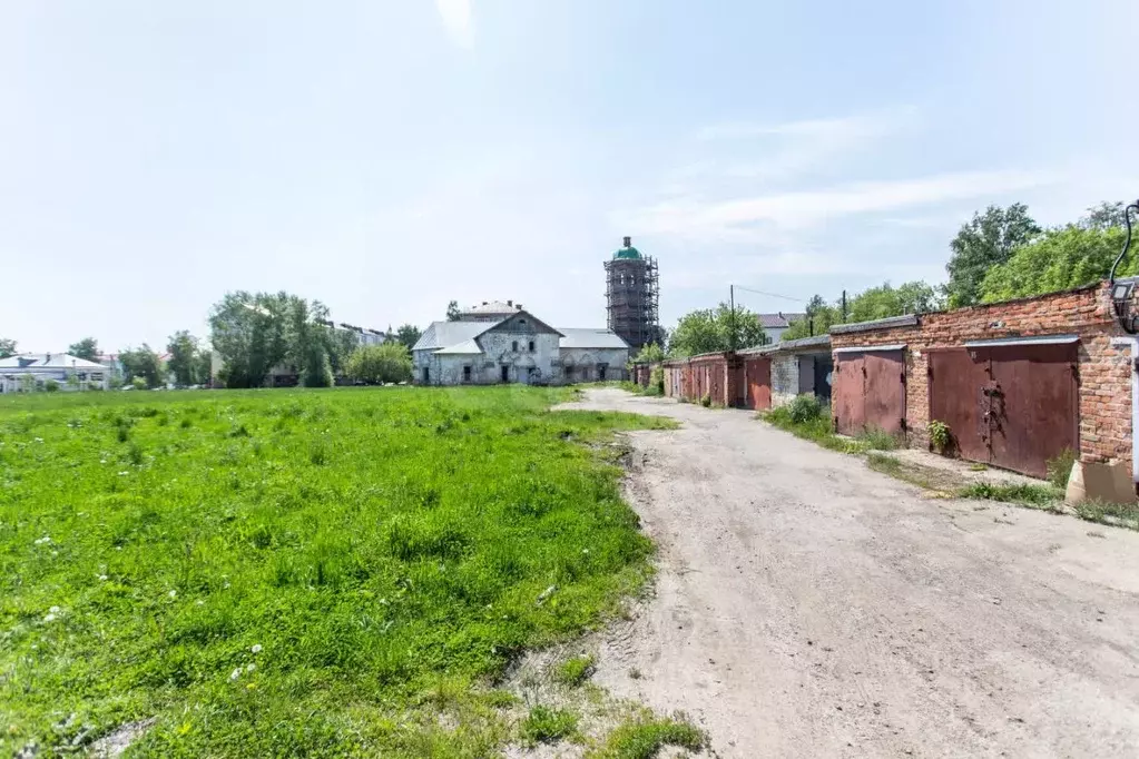 Гараж в Тюменская область, Тобольск Революционная ул., 10В (26 м) - Фото 1