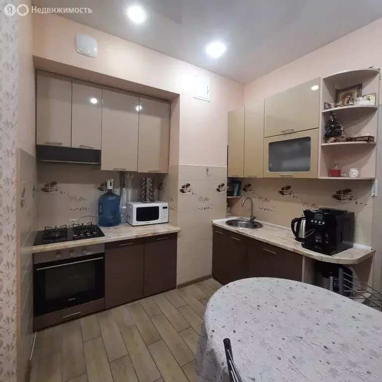 1-комнатная квартира: Геленджик, Крымская улица, 19к8 (49 м) - Фото 1