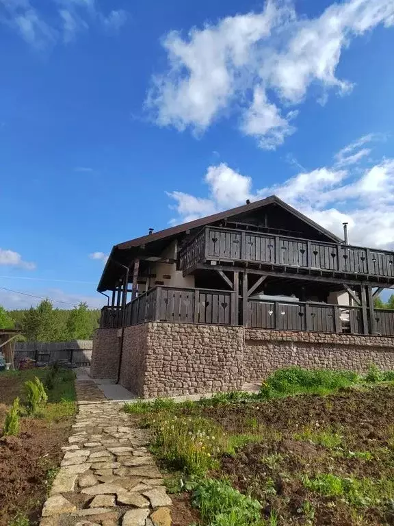 Дом в Свердловская область, Режевской городской округ, с. Першино ул. ... - Фото 0