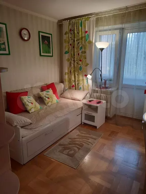 Комната 92 м в 4-к., 3/16 эт. - Фото 0