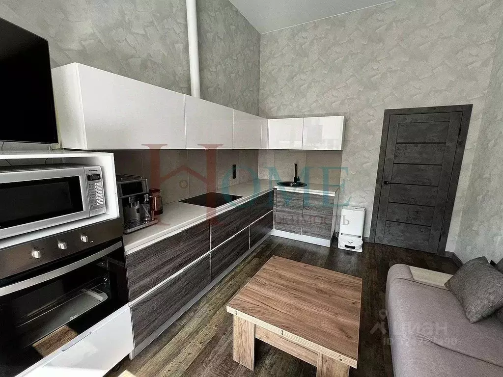 3-к кв. Новосибирская область, Новосибирск Фабричная ул., 65/3 (55.1 ... - Фото 1