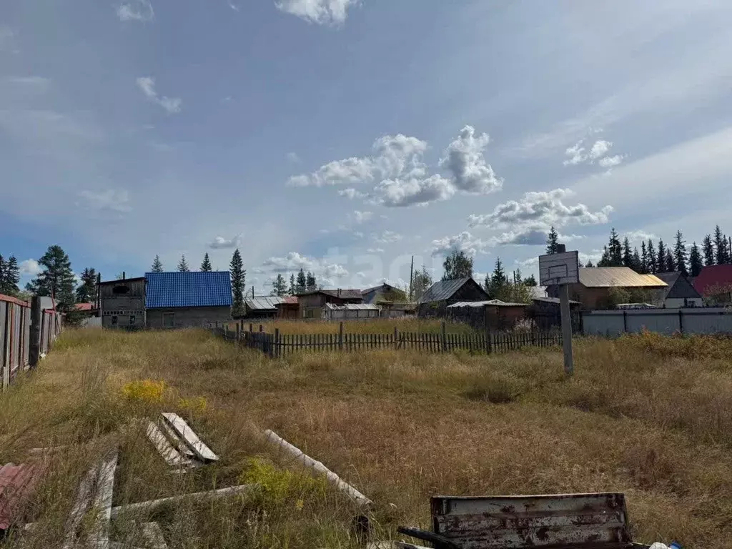 Дом в Саха (Якутия), Покровск ул. Тимирязева, 2 (62 м) - Фото 1