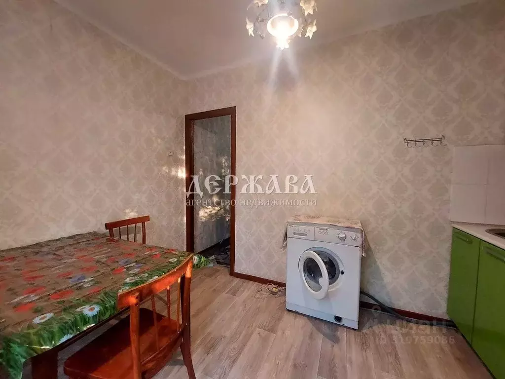 1-к кв. Белгородская область, Старый Оскол Зеленый Лог мкр, 1 (39.0 м) - Фото 1