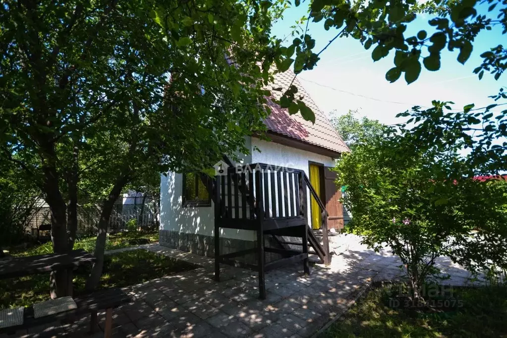 Дом в Саратовская область, Балаково Дары Природы СНТ, ул. Садовая, 32 ... - Фото 0