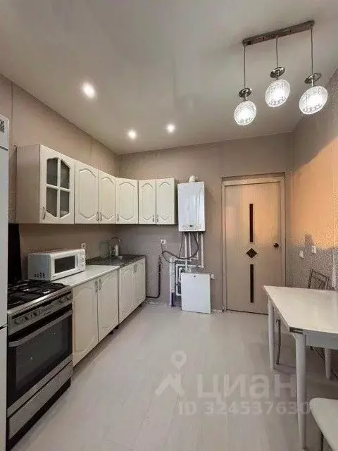 1-к кв. Саха (Якутия), Якутск просп. Михаила Николаева, 13к1 (37.0 м) - Фото 1