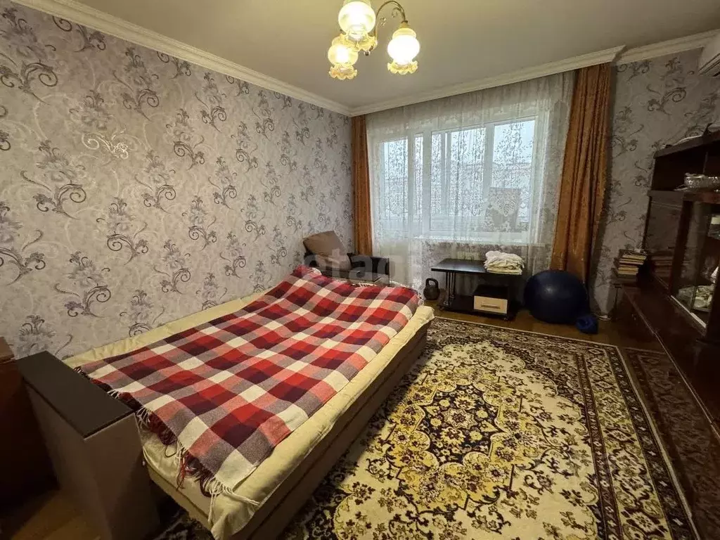 2-к кв. Адыгея, Майкоп Пионерская ул., 379К2 (48.0 м) - Фото 0