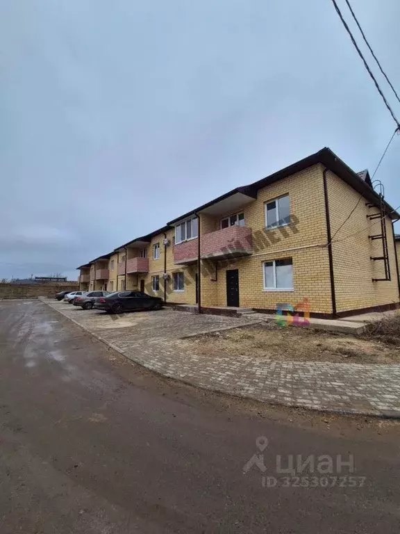 Таунхаус в Калмыкия, Элиста ул. Имени Николая Санджиева, 17 (132 м) - Фото 1