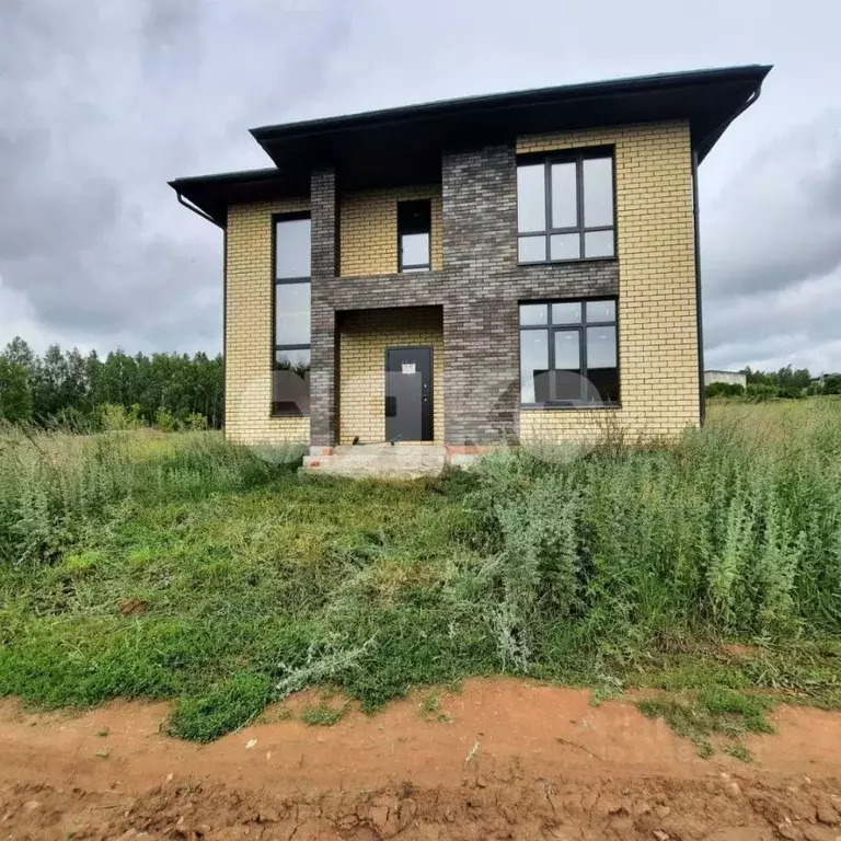 Дом в Татарстан, Верхнеуслонский район, Введенско-Слободское с/пос, с. ... - Фото 1