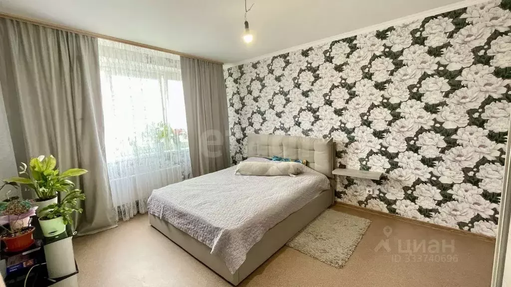 3-к кв. Тюменская область, Тюмень ул. Павла Шарова, 5 (86.0 м) - Фото 1