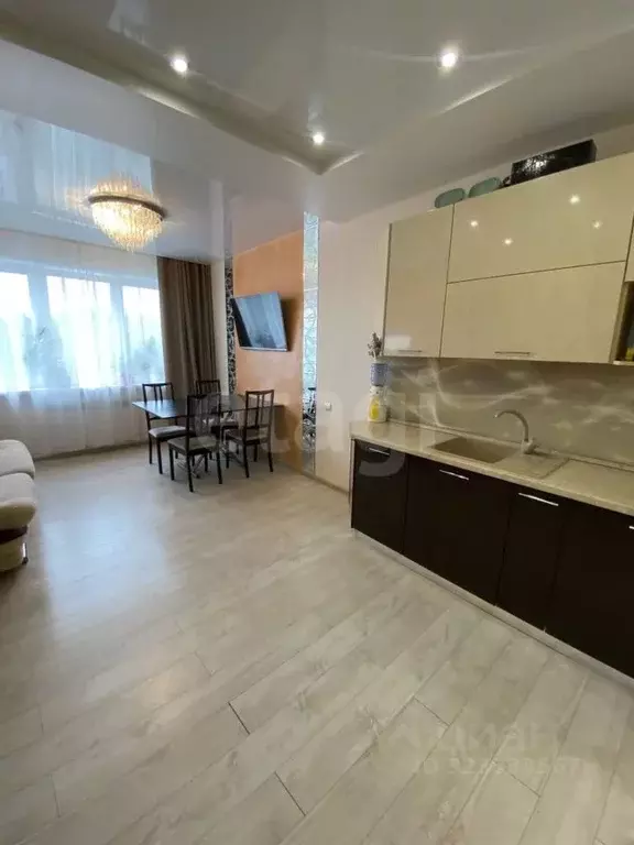 2-к кв. Ханты-Мансийский АО, Сургут ул. Крылова, 38 (64.8 м) - Фото 2