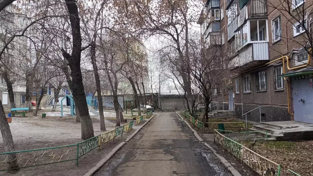 2-к кв. Челябинская область, Челябинск ул. Островского, 8 (44.0 м) - Фото 0