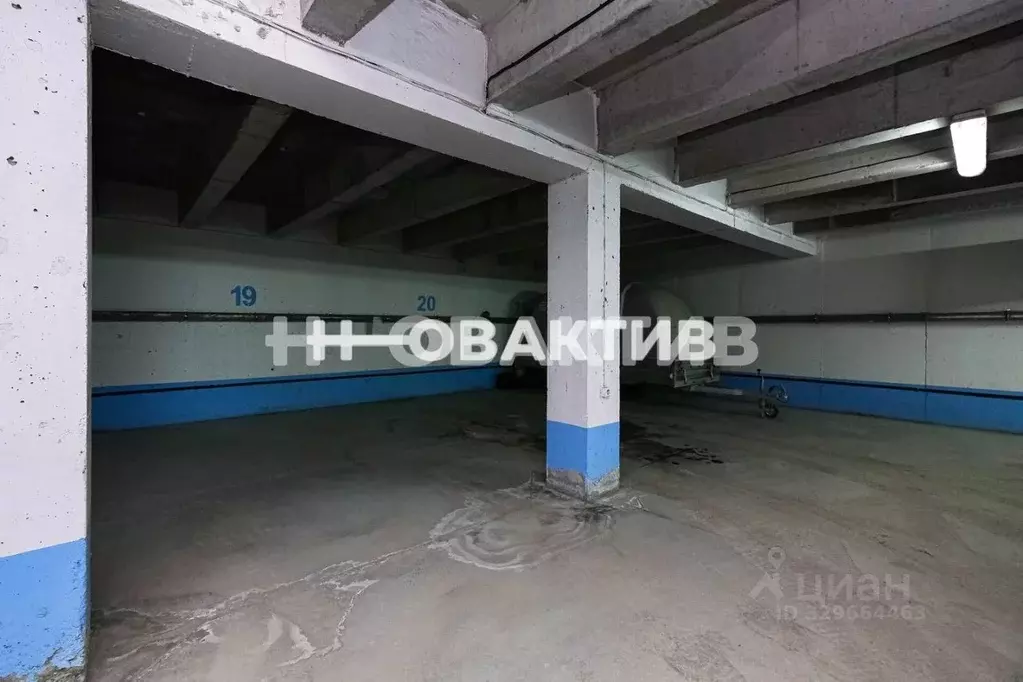 Гараж в Новосибирская область, Новосибирск ул. Галущака, 15 (19 м) - Фото 2