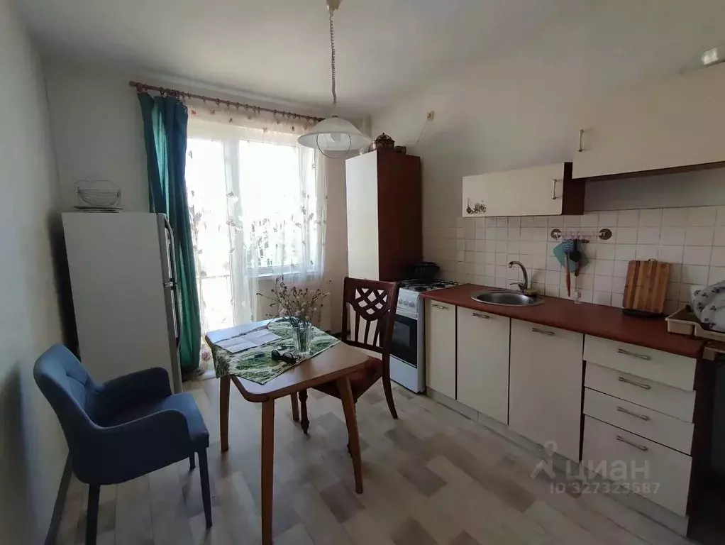 3-к кв. Калининградская область, Светлый ул. Горького, 28 (70.0 м) - Фото 2