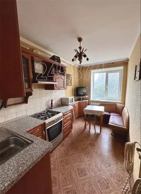 4-к кв. Московская область, Реутов Юбилейный просп., 17 (74.0 м) - Фото 1
