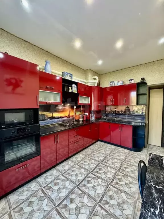 3-к кв. Белгородская область, Белгород Донецкая ул., 83в (104.7 м) - Фото 1