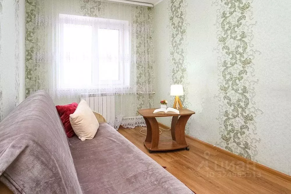 2-к кв. Омская область, Омск Заозерный мкр, ул. Стрельникова, 10 (44.9 ... - Фото 2