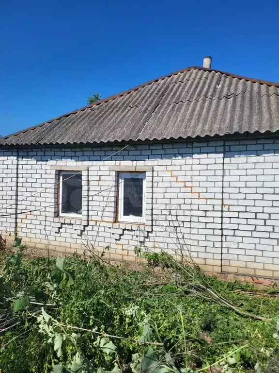 Дом в Белгородская область, Старооскольский городской округ, с. ... - Фото 1